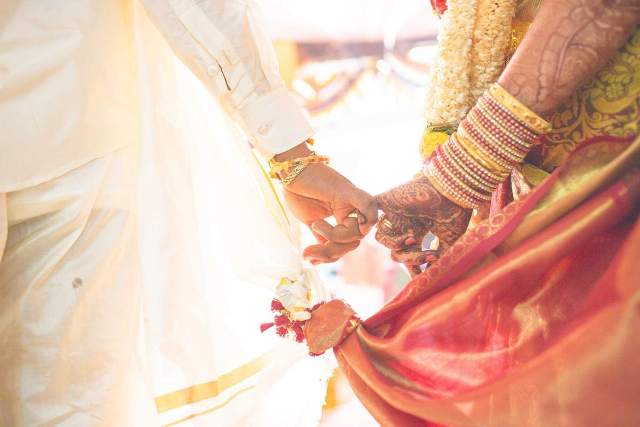 திருமணமான தம்பதியர்