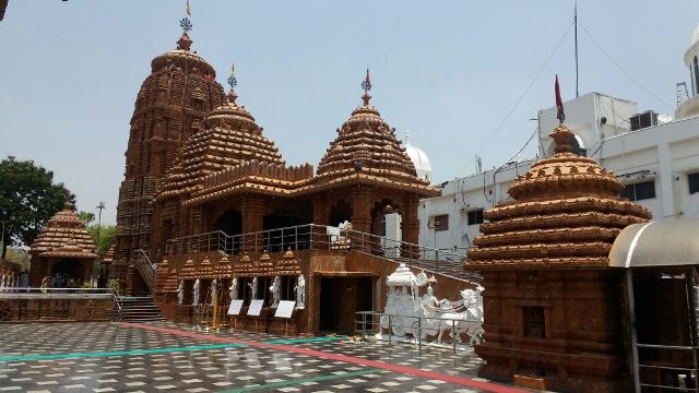 பூரி ஜெகநாதர் ஆலயம்