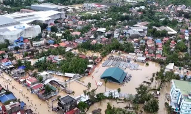 சூப்பர் புயல் “Fung-Wong (உவான்)”