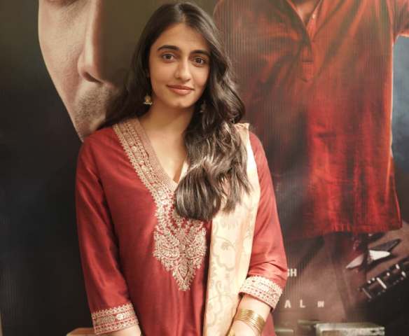 மானசா சௌத்திரி