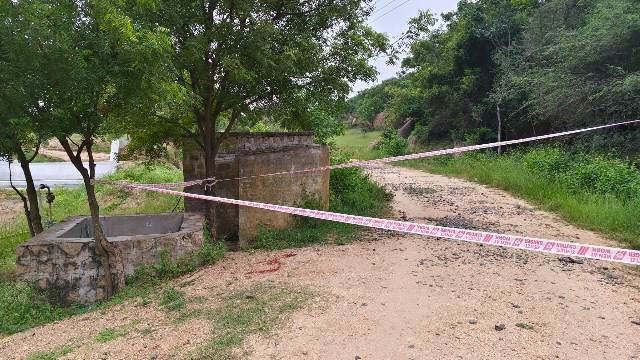 இரட்டை கொலை