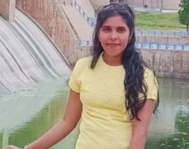 நீலுகுமாரி குப்தா"