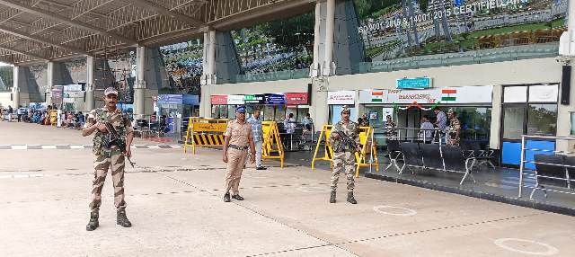 மதுரை விமான நிலையம்