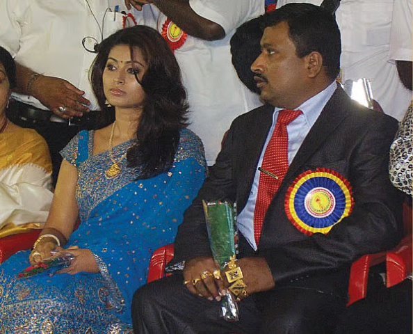 மோசடி மன்னர்கள்