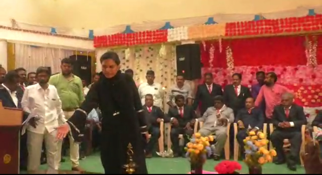 மோசடி மன்னர்கள் 