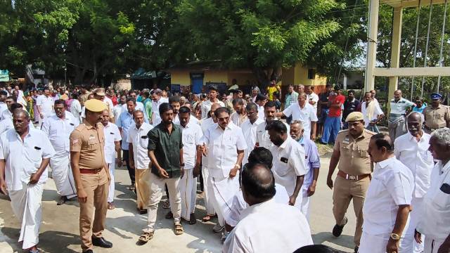 நலத்திட்ட பணிகள் திறப்பு