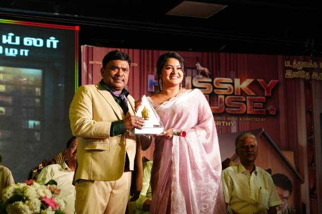 ’99/66’ பட விழா