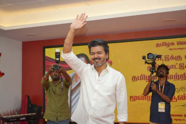 மூன்றாம் ஆண்டுத் தொடக்க விழா