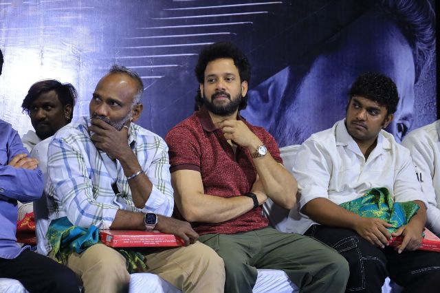 ’ஃபோர்த் ஃப்ளோர்’ 