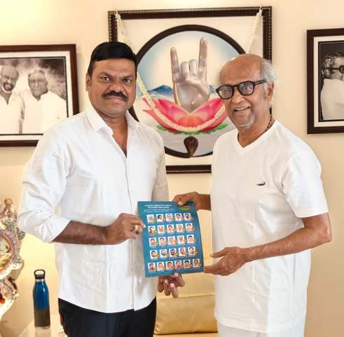 ரஜினியின் வாக்கு கேட்கும் தமிழ்க் குமரன்