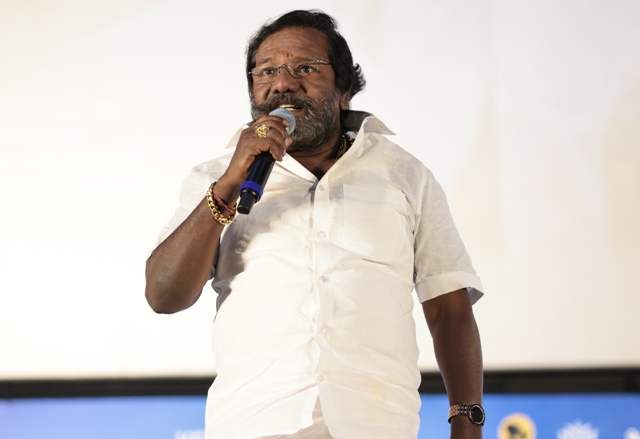 கருணாஸ்