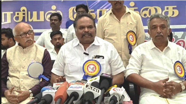 பெர்னாண்டஸ் ரத்னராஜ் 