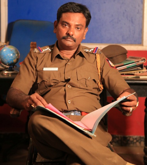 போலீஸ் ஃபேமிலி