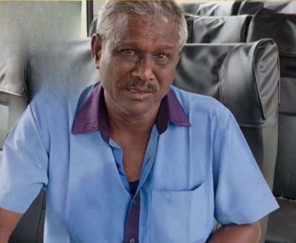 பேருந்து ஓட்டுநா்