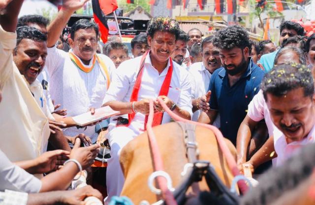 அன்பில் மகேஸ்