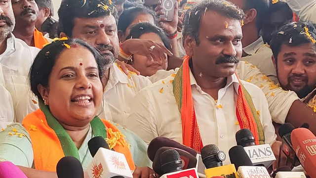 வானதி சீனிவாசன், எல்.முருகன்