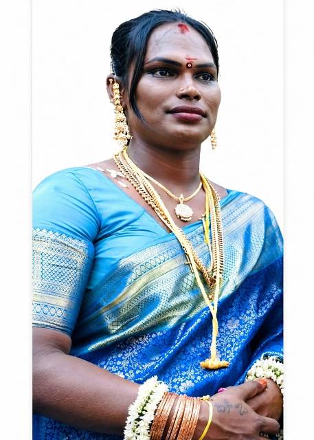 அபர்ணா