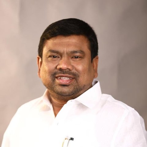 நவாஸ்கனி