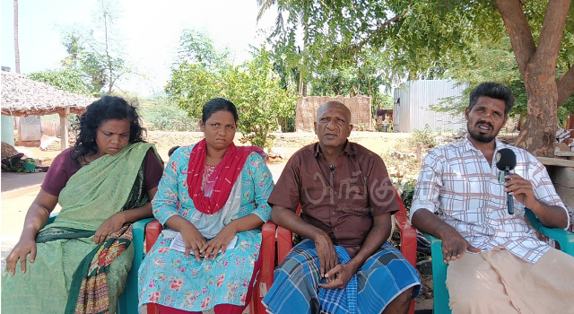 முகேஷ்குமார் குடும்பத்தினர்