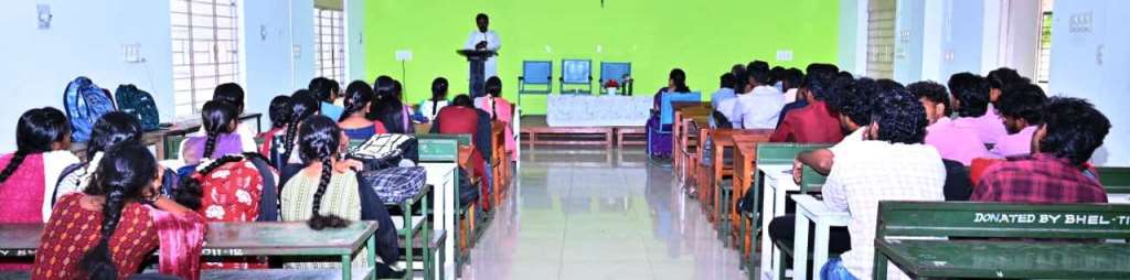திருச்சிராப்பள்ளி அரசு கலைக் கல்லூரி காட்சித் தொடர்பியல் துறை
