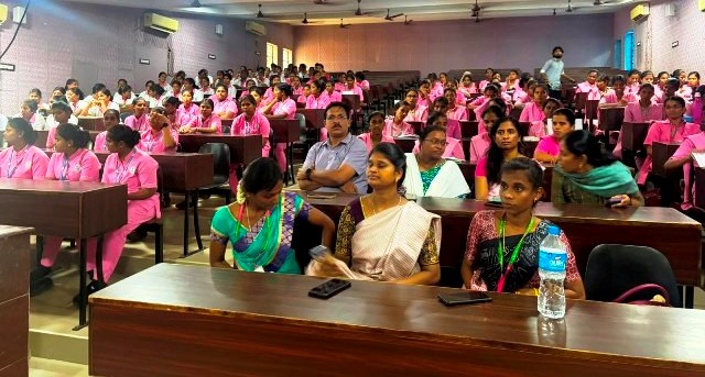 தாய்ப்பால் விழிப்புணர்வு பட்டிமன்றம்
