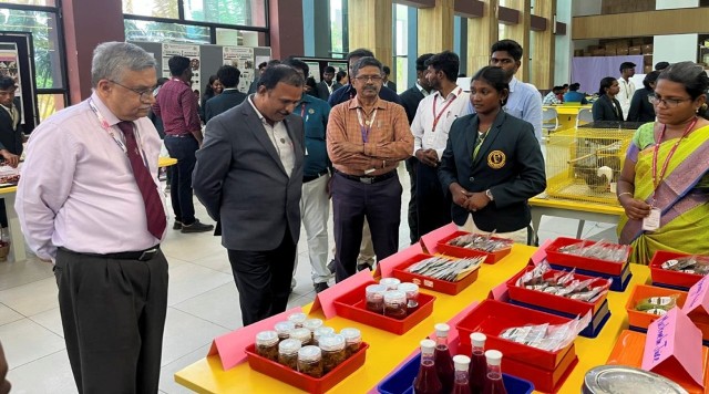 கற்றல் தயாரிப்புகள் கண்காட்சி