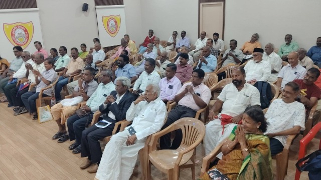 வரலாறு நூல் வெளியிட்டு விழா